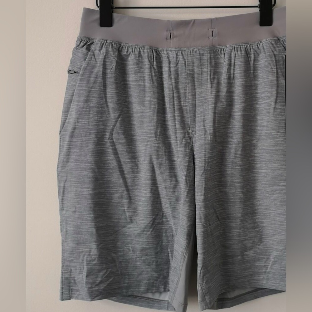 Lululemon Grey Lightweight T.H.E. Shorts 7" Linerless, Men's XXL